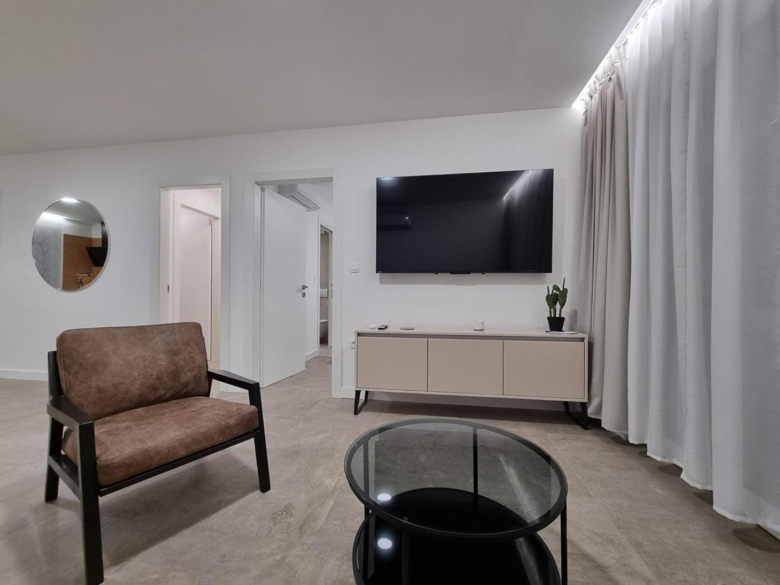 Calypso Residence Umag Exteriör bild
