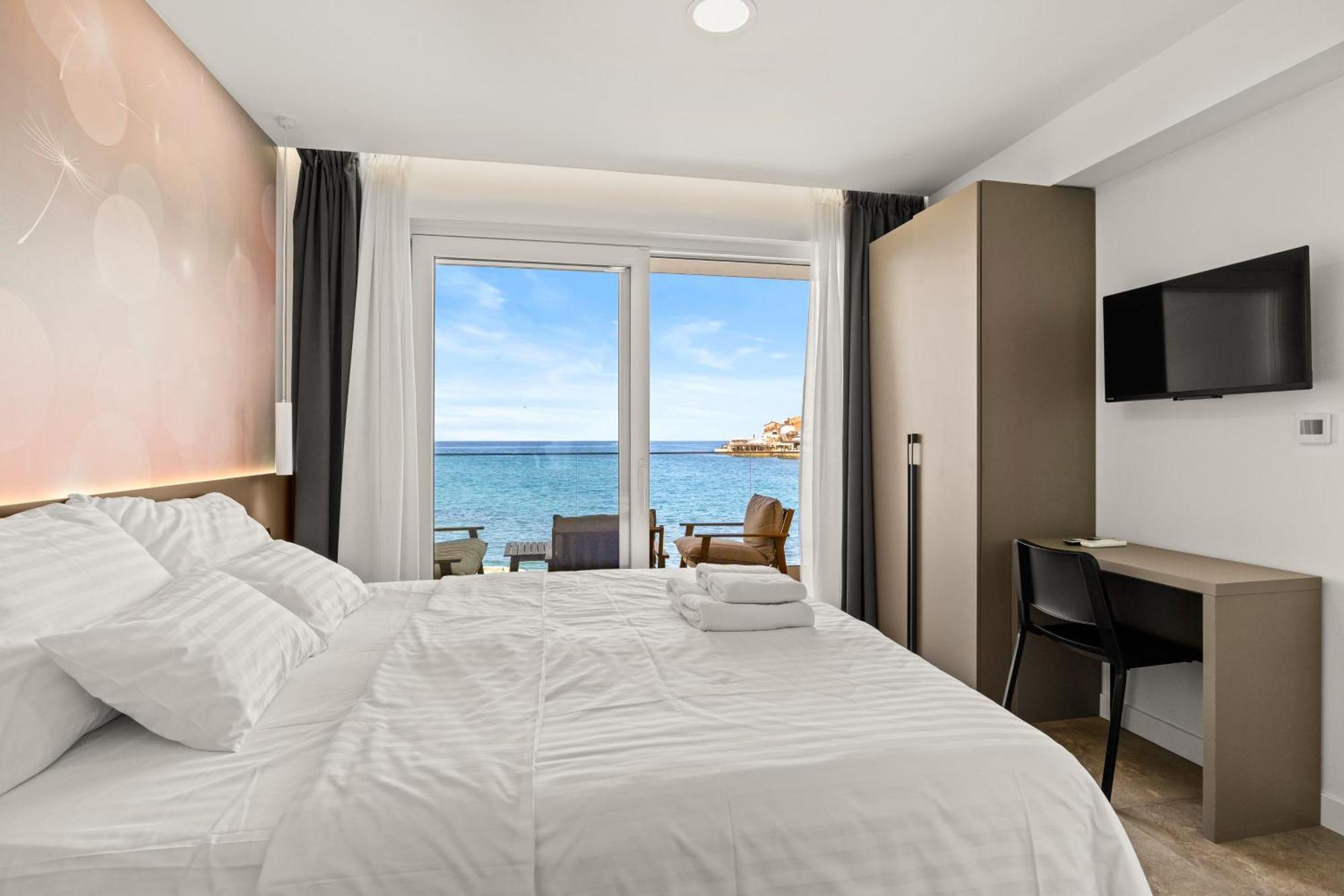 Calypso Residence Umag Exteriör bild
